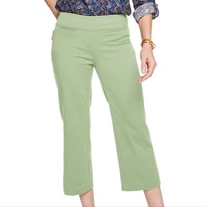 NWT Croft & Barrow Mid-Rise Effortless Stretch Crop Pants in Jade